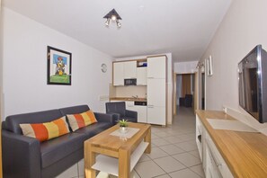 电视、DVD 播放器、立体声音响