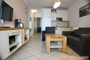 تلفزيون، مشغل دي في دي، ستيريو