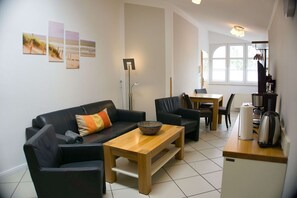 TV, DVD-spiller og stereoanlegg