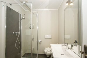 Shower - Die Wohnung 05 in der Residenz Strandeck im Ostseebad Göhren - Residenz Strandeck (Göhren)