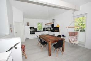 Dining - Villa Playa - Strandurlaub in der Villa Playa in Göhren (Göhren)