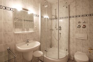 Douche, séchoir à cheveux