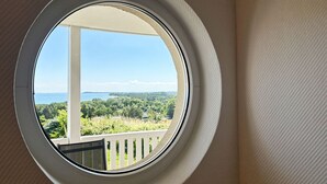 Interior - With sea view and balcony, use of swimming pool and sauna - sea view apartment 14 - (Göhren)