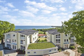 Exterior - With sea view and balcony, use of swimming pool and sauna - sea view apartment 64 - (Göhren)