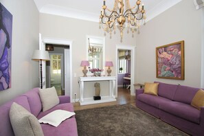 Imagen sin descripción, 4 de 20, botón