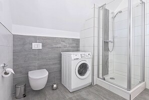 Unclassified image, 4 of 26, button