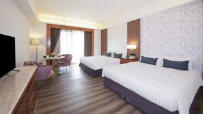 Family Room | Down comforters, in-room safe, blackout drapes, soundproofing - Hamp Court Palace Taipei (Taipei)