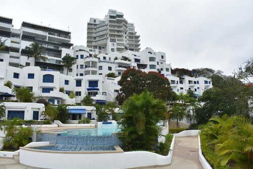 Exclusive apartment in front of the beach with nice seaview in Casa Blanca Same