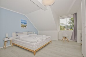 1 habitación, tabla de planchar con plancha y wifi 
