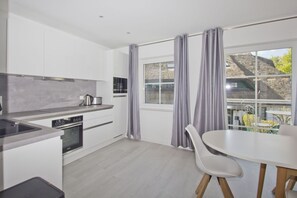 Imagen sin descripción, 4 de 18, botón