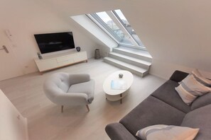 Unclassified image, 3 of 20, button - Vacation apartment with roof terrace and sea view - Haus Inselwind FeWo MEERwasser - (Gager)