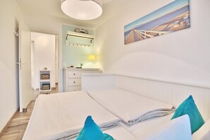 Unclassified image, 3 of 24, button - Domizil Strandburg Appartement 12 Tymmendroper Türmchen - Domizil Strandburg (Timmendorfer Strand)