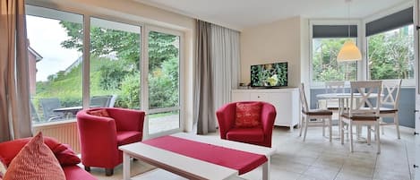 テレビ、ステレオ