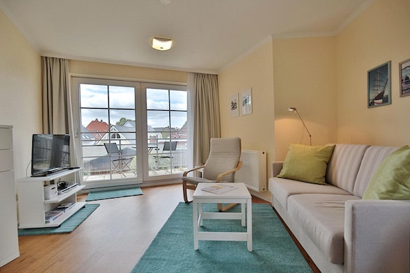 TV, DVD player, stereo