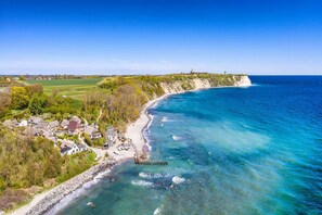 Imagen sin descripción, 3 de 30, botón