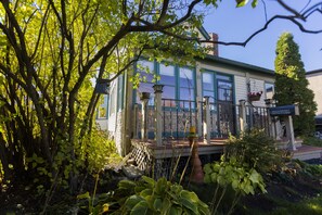 Exterior - Lakewalk House, near Lake Superior's North Shore and more! (Permit#PL 20140) (Duluth)