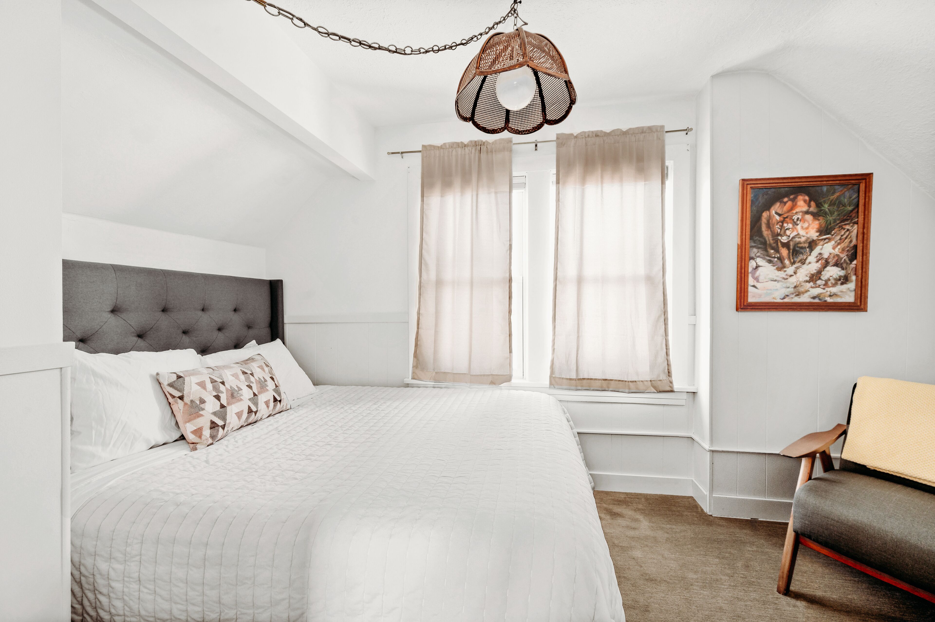 2 bedrooms, iron/ironing board, WiFi (free), bed sheets
