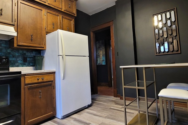 Frigorífic, microones, forn i placa de cuina