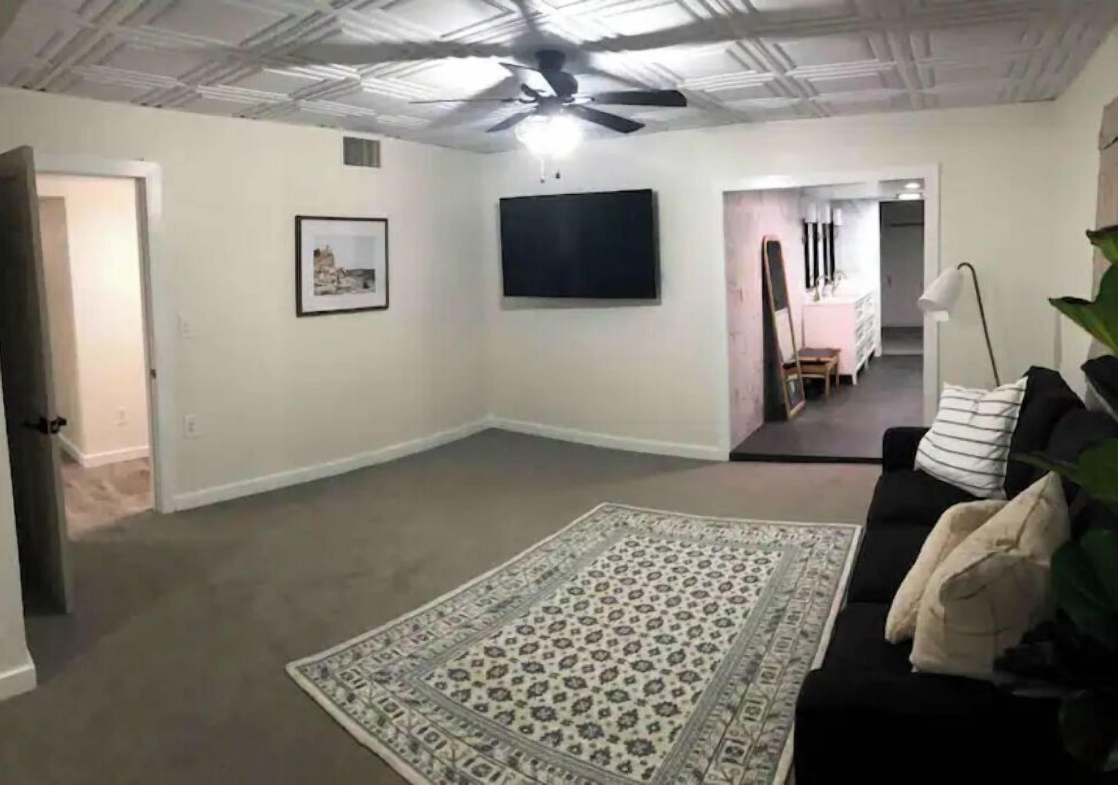Huge Private Cabin In Desert Mansion With Resort Backyard Gilbert - Chandler, AZ