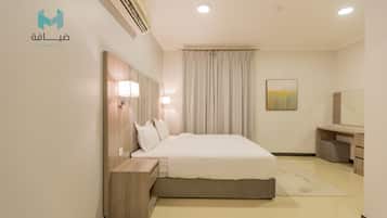 One Bedroom Apartment | Iron/ironing board, free WiFi, bed sheets, wheelchair access