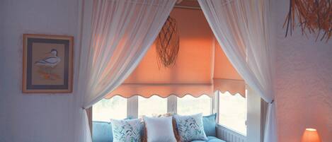 Camera Standard | Materassi in memory foam, minibar, ferro/asse da stiro, Wi-Fi gratuito