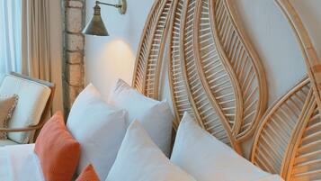 Memory foam beds, minibar, iron/ironing board, free WiFi