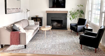 Charming-Land Park-3 bdrm home-mins to downtown