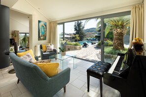 Smart TV, fireplace, stereo - Villa Iremia By Rodostamo Collection (Corfu)