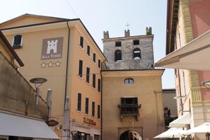 Fachada de la propiedad