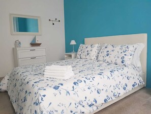 2 habitaciones, tabla de planchar con plancha y wifi gratis 