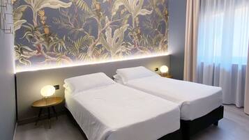 Minibar dan Wi-Fi gratis