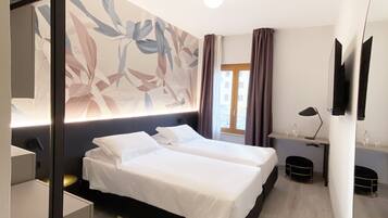 Minibar dan Wi-Fi gratis