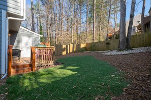 Terrace/patio - Relaxing BoHo Retreat near Truist Park (Smyrna)