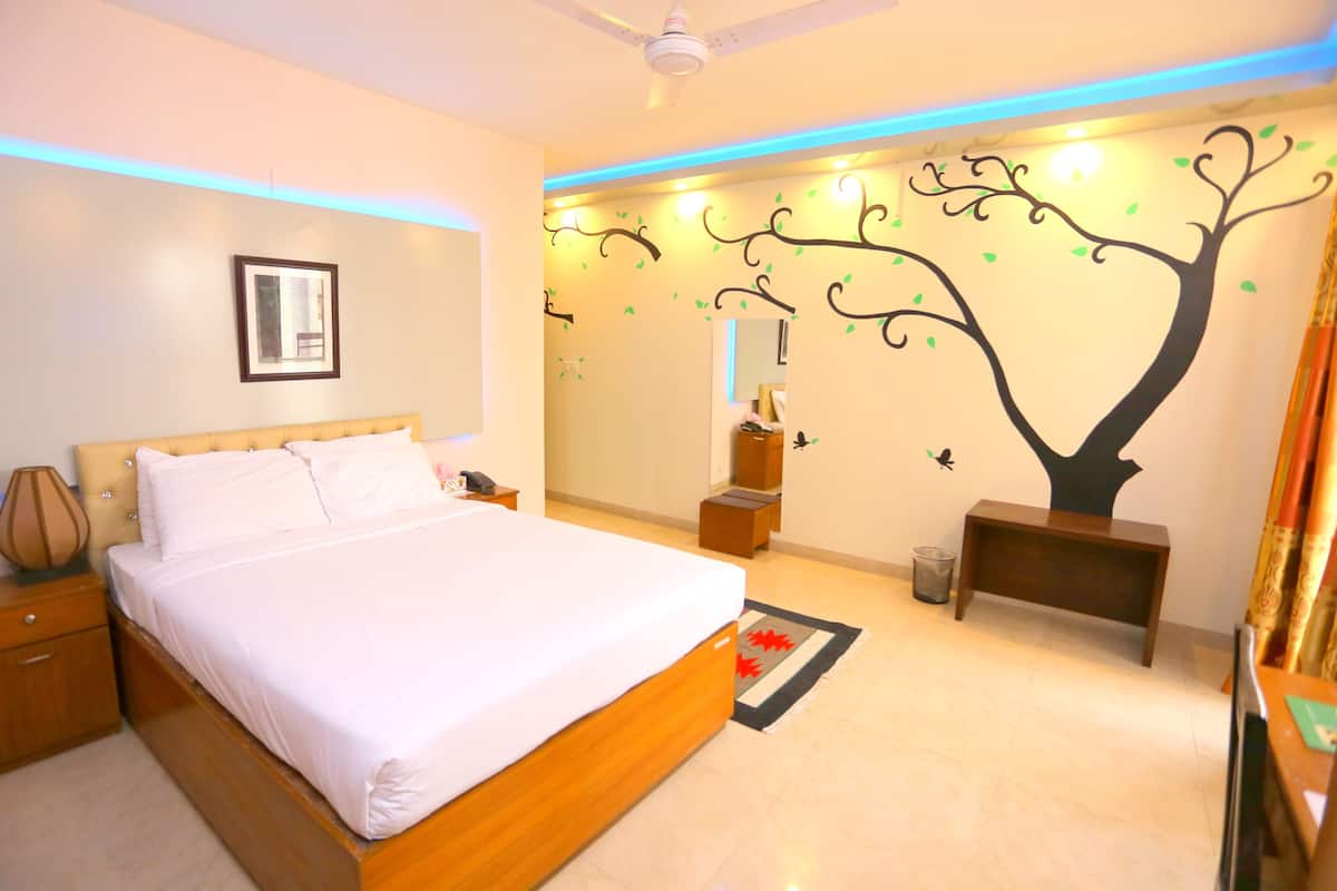 豪華套房, 城市景 | 迷你吧、獨特設計、獨特裝修、書桌