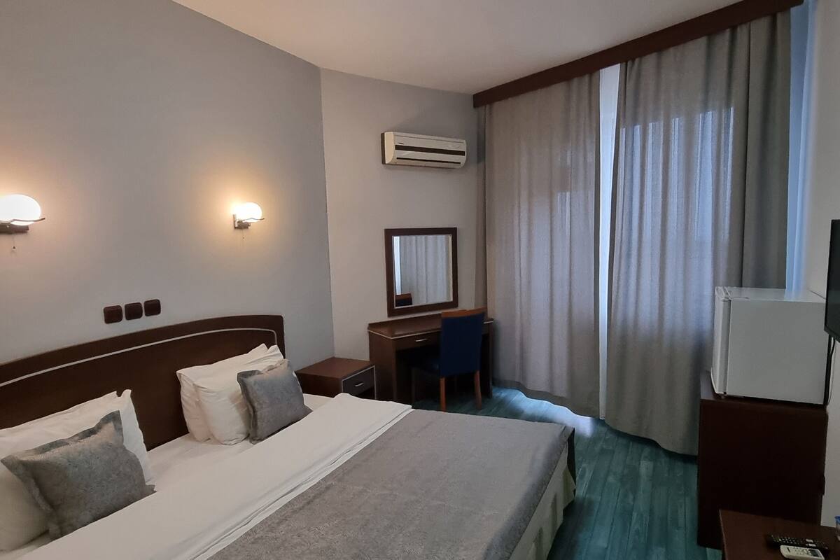 Standard Double Room | Minibar, desk, laptop workspace, soundproofing