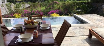 Petit Morne Cottage pool, sea view and surfing CR2