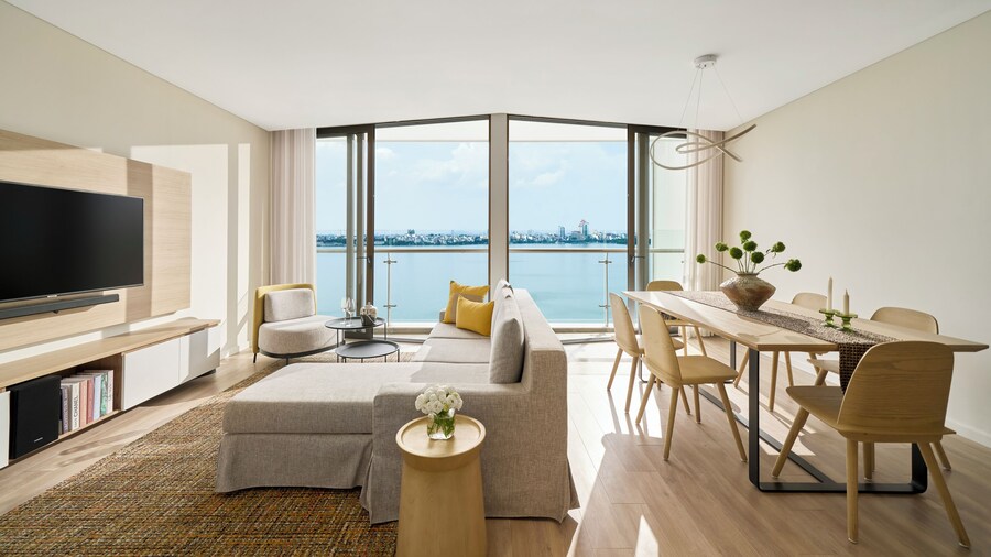 PARKROYAL Serviced Suites Hanoi