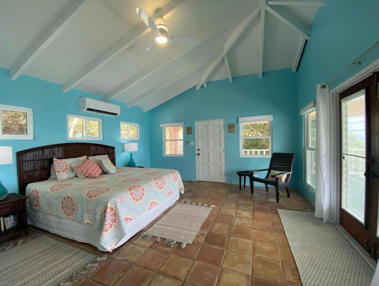 4 bedrooms, free WiFi, bed sheets