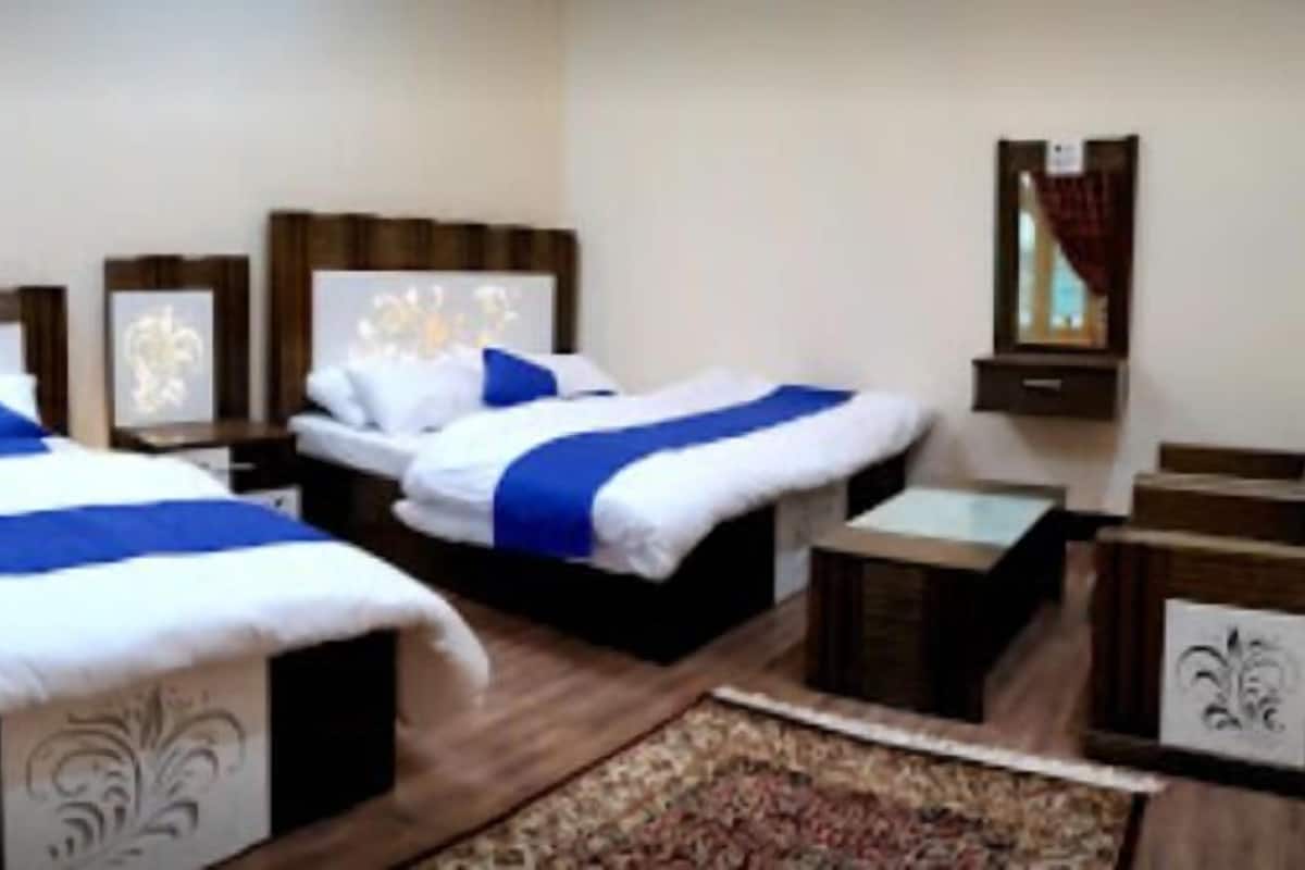 Habitación triple estándar | Wifi gratis y ropa de cama