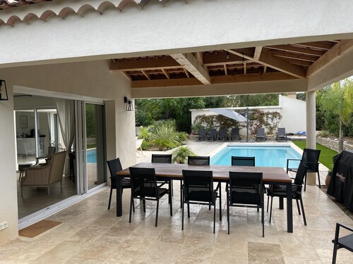 5 bedroom private vacation home in carqueiranne