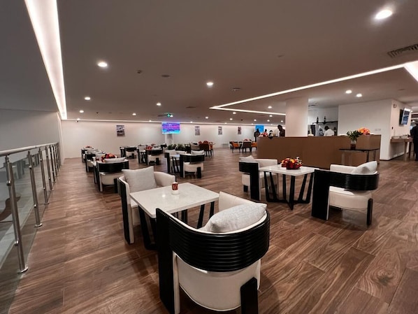 Daily continental breakfast (USD 10 per person) - Skylight In-Terminal Hotel (Addis Ababa)