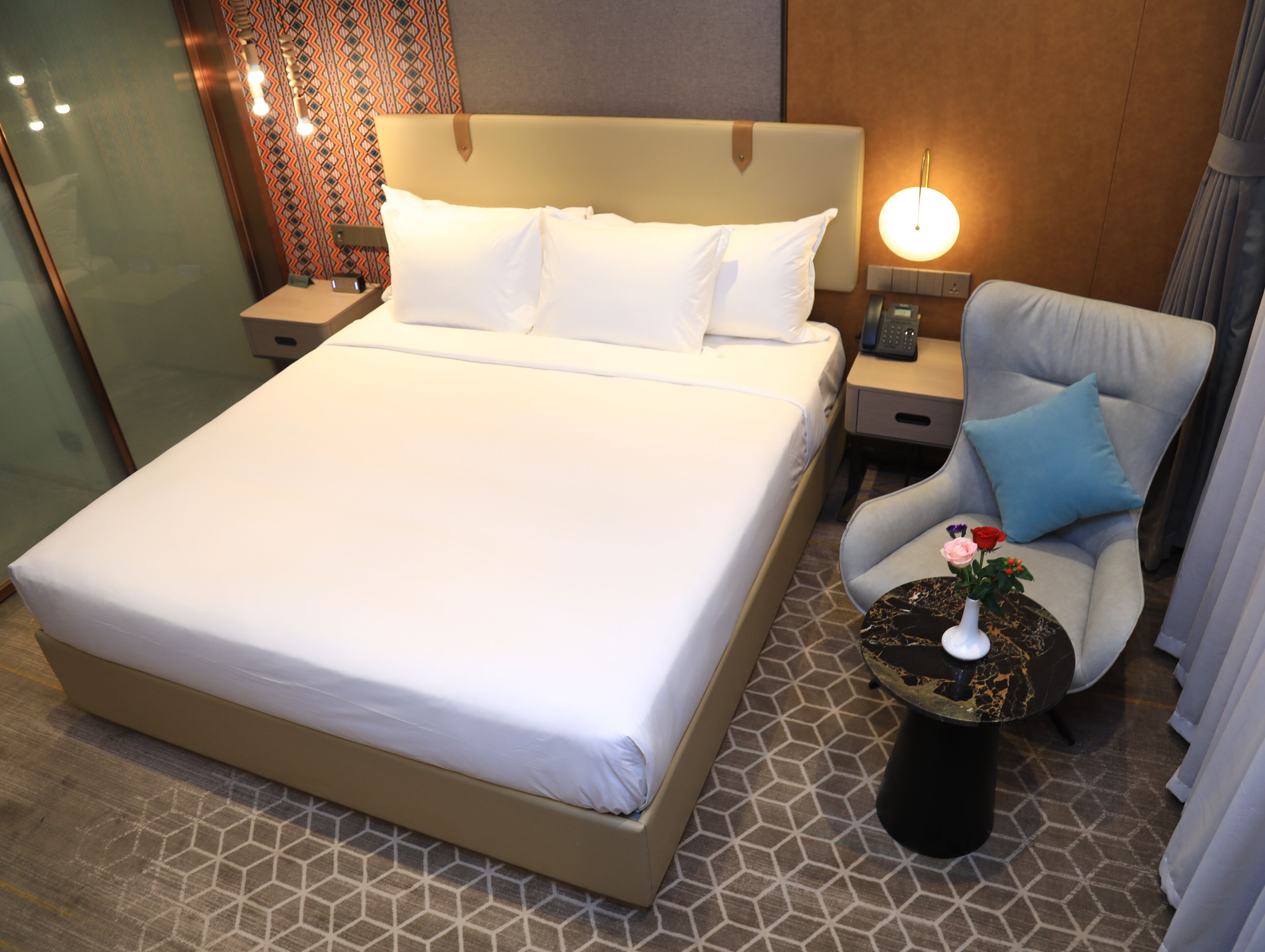 desk, soundproofing, iron/ironing board, free wifi