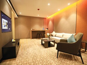 37-inch Smart TV with premium channels, TV, heated floors - Skylight In-Terminal Hotel (Addis Ababa)