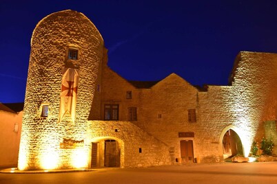 4 Bedroom Private vacation home in La Cavalerie