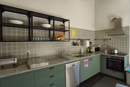 Refrigerador, microondas