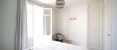 3 Schlafzimmer, Reisekinderbett, kostenloses WLAN, Bettwäsche