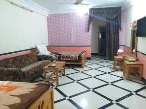 Standard Double Room | Free WiFi, bed sheets - Diamond Hotel (Swat)