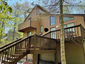 Exterior - Hike, Ski, Fish and Experience the Poconos at The Stone House (Tobyhanna)