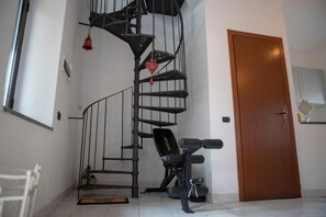 Fitness facility - Duplex apartment (Sesto Calende)