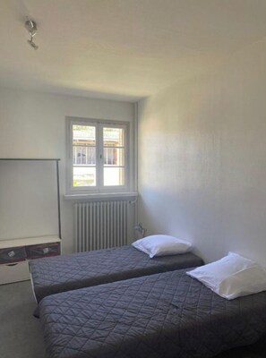 2 chambres, fer et planche Ă repasser, lit parapluie, Wi-Fi gratuit